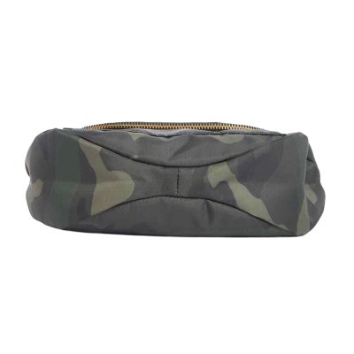 THE CAMO PREPPY NYLON MESSENGER